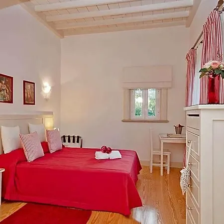 Sleeps 12 Pool Air Con Wifi * Αλμπουφέιρα